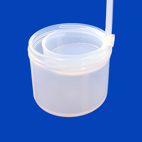 PFAふるい・ひしゃく/ジャーの淵に掛けた状態